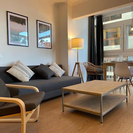 Malagueta Beach Front Mediterranean Apartment Malaga Exterior photo